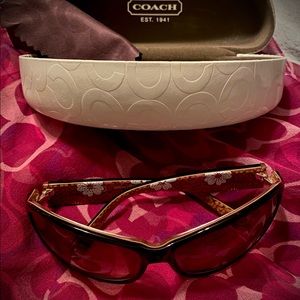 COACH Sunglasses 🕶 SARAH Frames